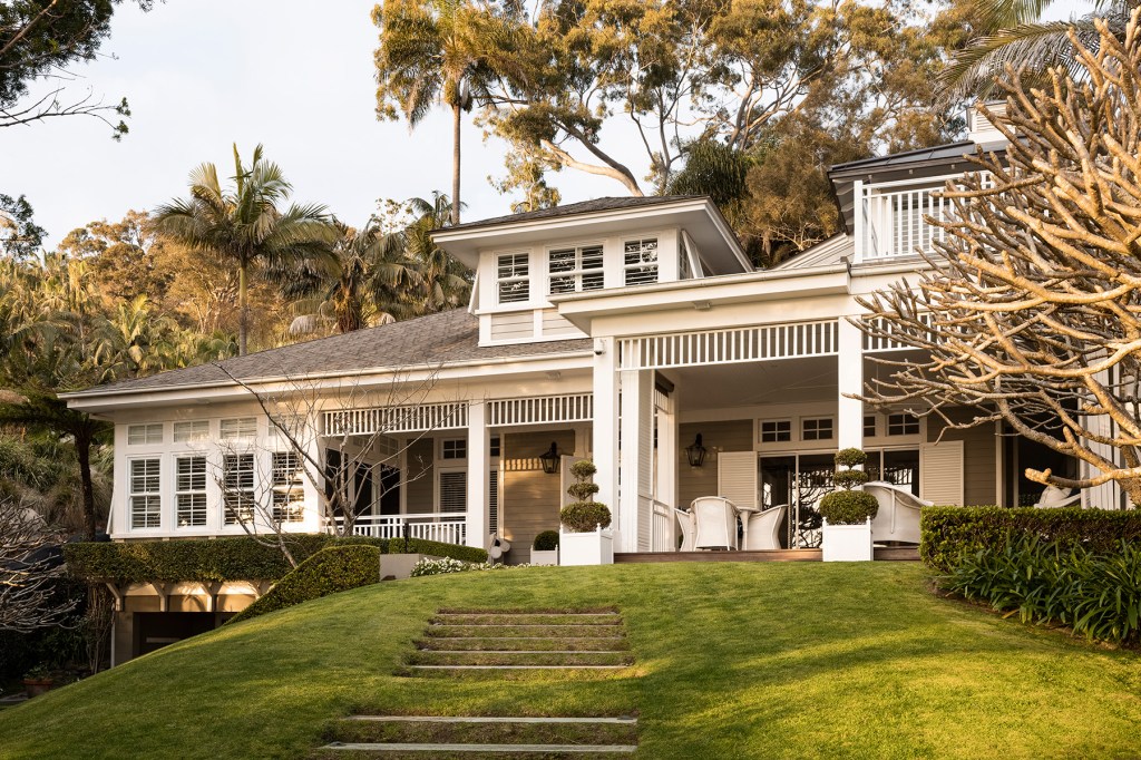Owners of Bellona, Margaret and Bob Rose designed a home in collaboration with architect Drew Barnyak that is so timeless that its original form has not been altered since it was completed in 2003.