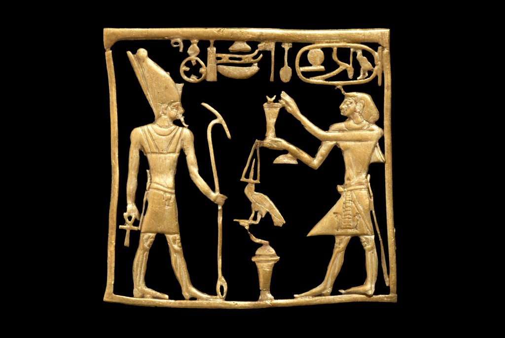 Plaque of Amenemhat IV
Probably Byblos, Lebanon
12th Dynasty, reign of Amenemhat IV, about 1808-1799 BC
Gold
H 2.9 cm,
W 3.1 cm, D 0.1 cm
© The Trustees of the British Museum