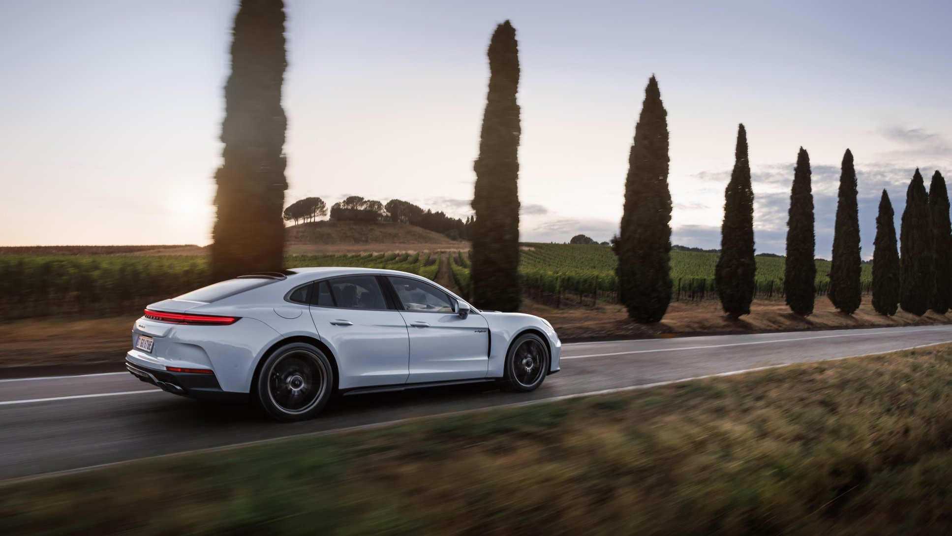 Inside the 2025 Porsche Panamera